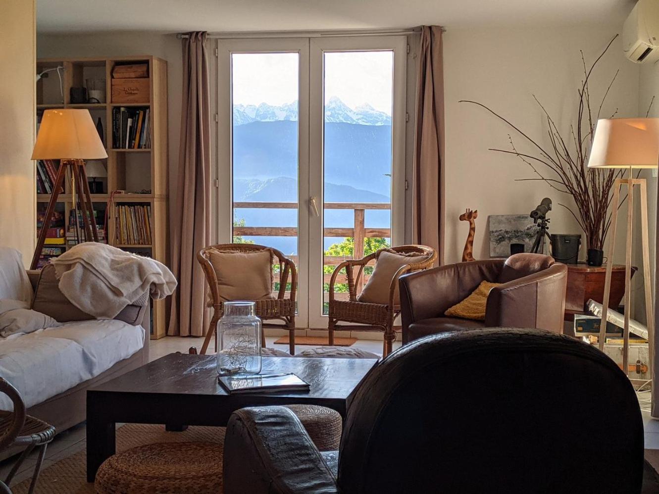 Maison Familiale En Montagne Avec Vue Merveilleuse Sur Le Massif De Belledonne Saint-Bernard  Kültér fotó